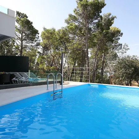 Luxurious In Dalmatia, Offering Sea Views 아파트 셀리네